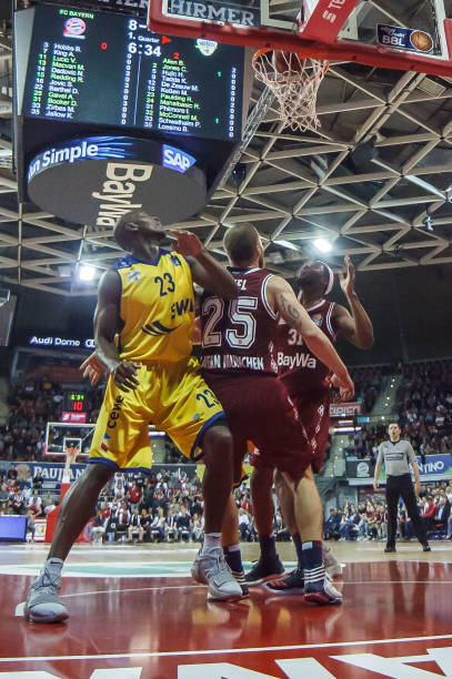 这在塑造他 这在塑造他