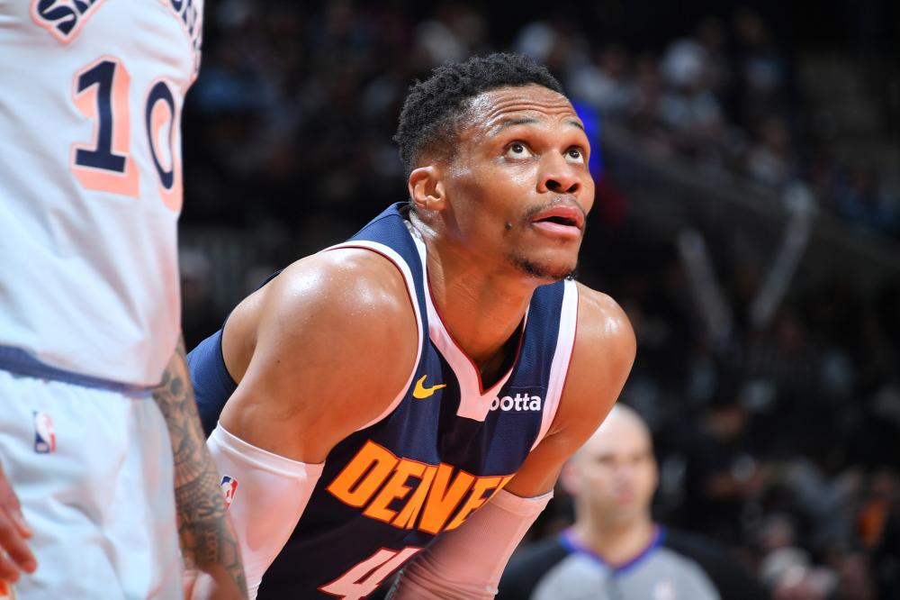 脉偾张的比 脉偾张的比