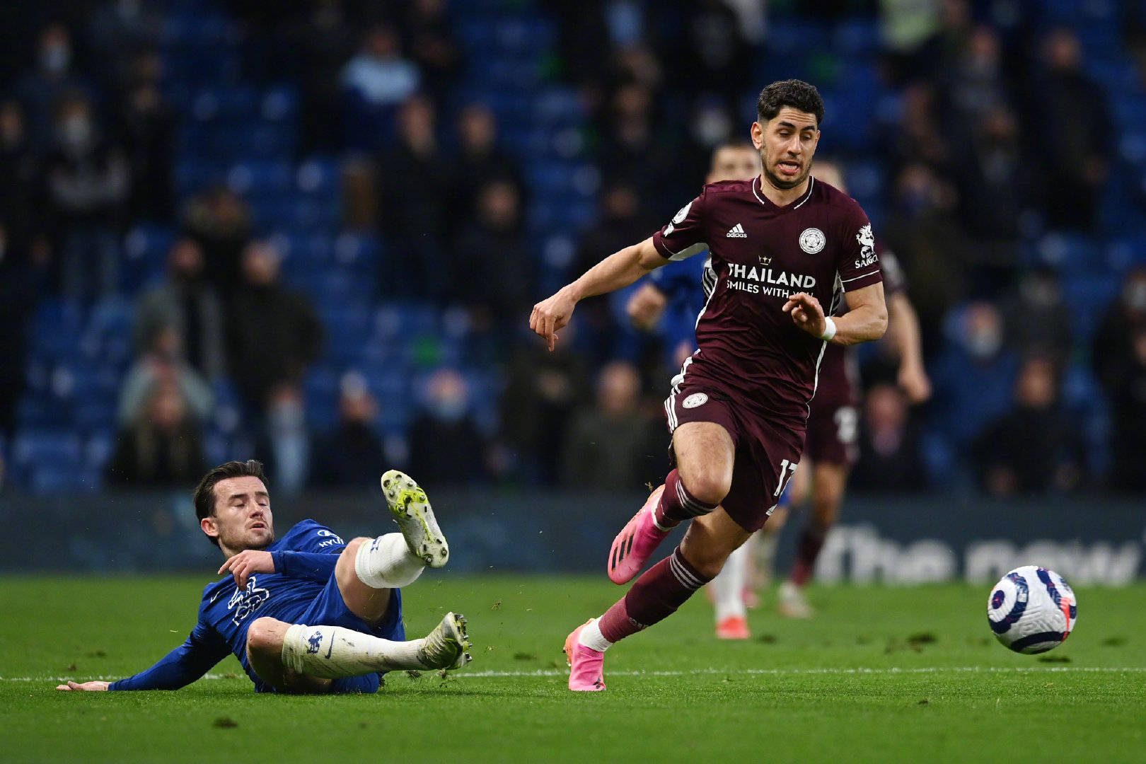 子足球队而 子足球队而